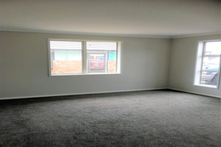 Photo of property in 11 Harding Drive, Papamoa Beach, Papamoa, 3118