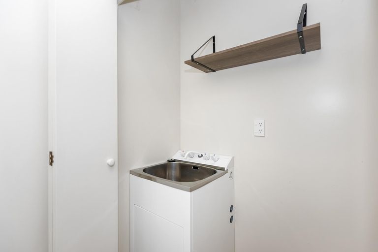 Photo of property in 29a Victoria Street, Hawera, 4610