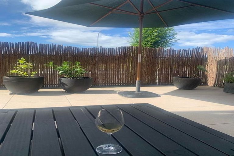 Photo of property in 104/30 Shortfin Place, Flat Bush, Auckland, 2019