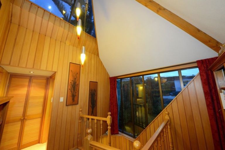 Photo of property in 31 Marama Crescent, Mount Pleasant, Christchurch, 8081