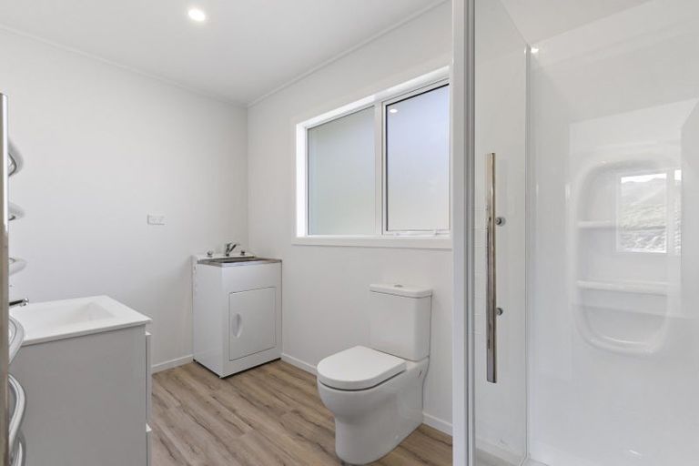 Photo of property in 9a Columbia Way, Kingston, Wellington, 6021