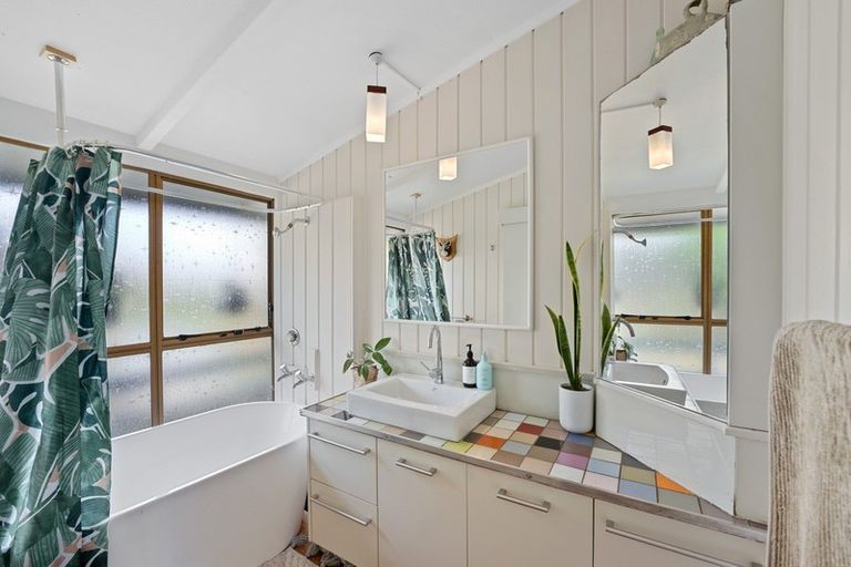 Photo of property in 44a Tasman Road, Otaki Beach, Otaki, 5512