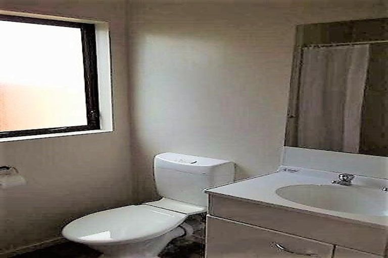 Photo of property in 3/3 Inverness Avenue, Hamilton East, Hamilton, 3216