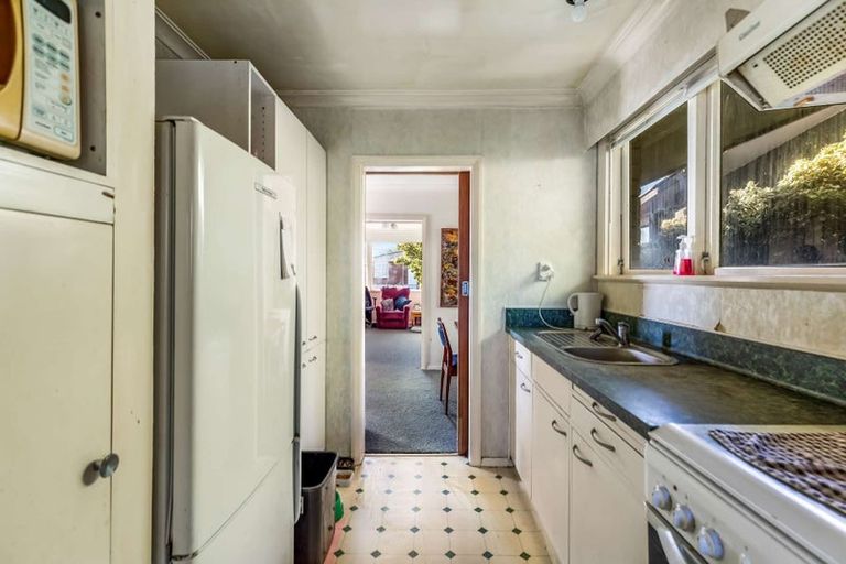 Photo of property in 46 Karaka Crescent, Levin, 5510