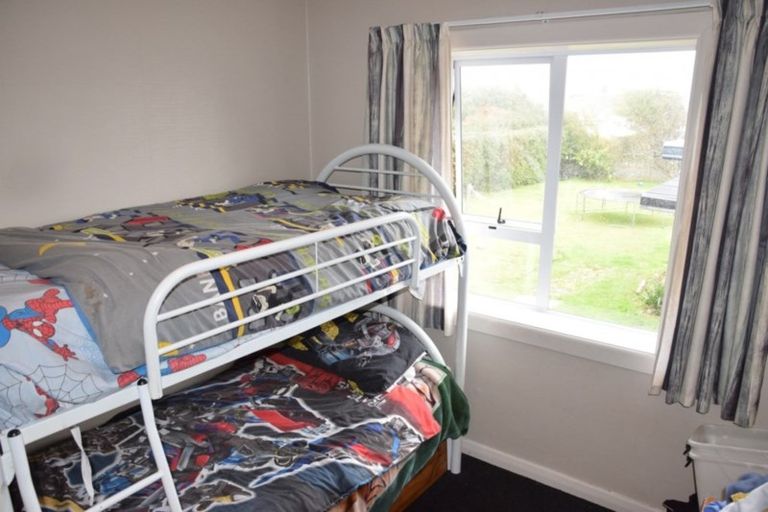 Photo of property in 393 Tay Street, Turnbull Thomson Park, Invercargill, 9810