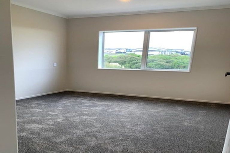 Photo of property in 26 Ballyalton Crescent, Flat Bush, 2019