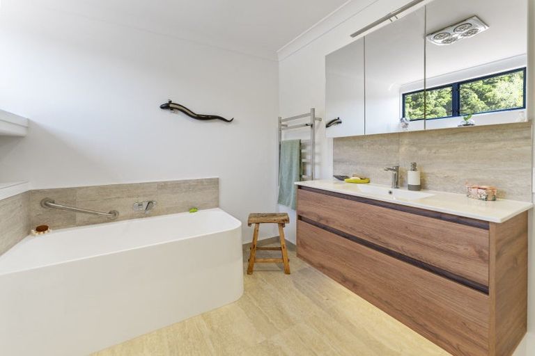 Photo of property in 30 Strathaven Place, Atawhai, Nelson, 7010