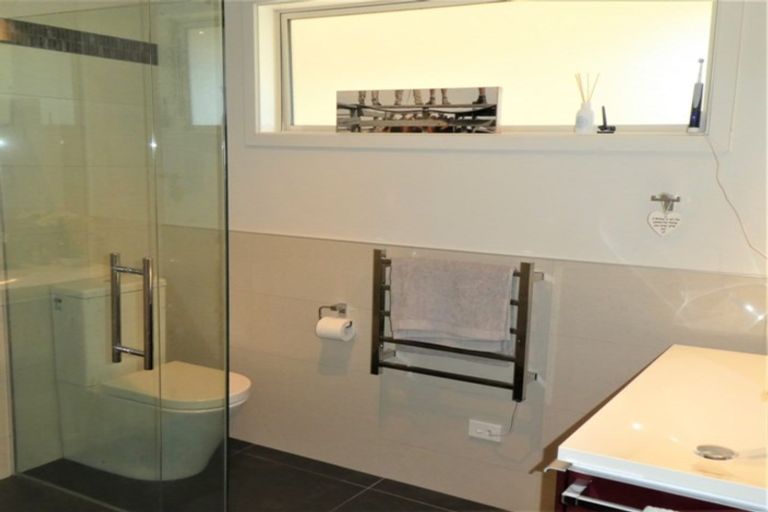 Photo of property in 214 Ferry Road, Richmond, Oamaru, 9494