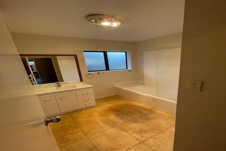 Photo of property in 339a Burwood Road, Burwood, Christchurch, 8083