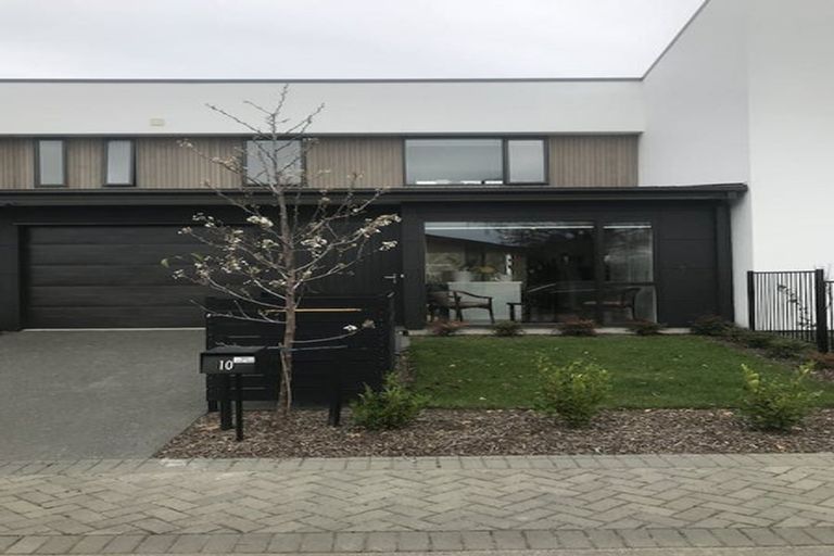 Photo of property in 10 Dave Jamieson Lane, Hillmorton, Christchurch, 8024
