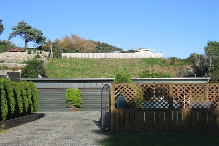 Photo of property in 24 Donovan Road, Paraparaumu Beach, Paraparaumu, 5032