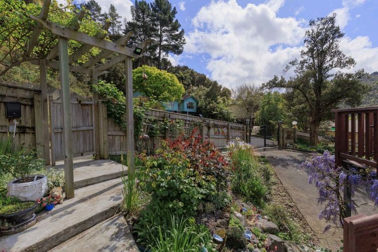 Photo of property in 12 Ngahere Street, Stokes Valley, Lower Hutt, 5019