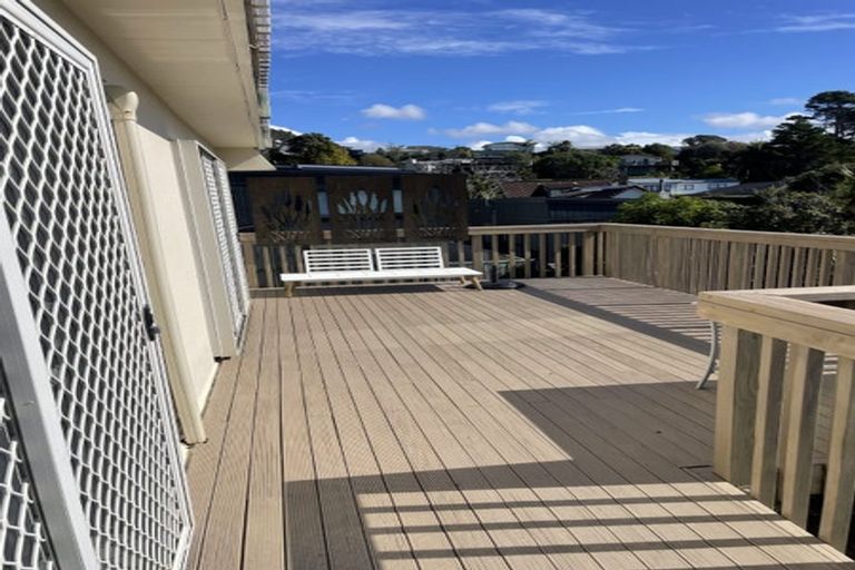 Photo of property in 2/28 Waiau Street, Torbay, Auckland, 0630