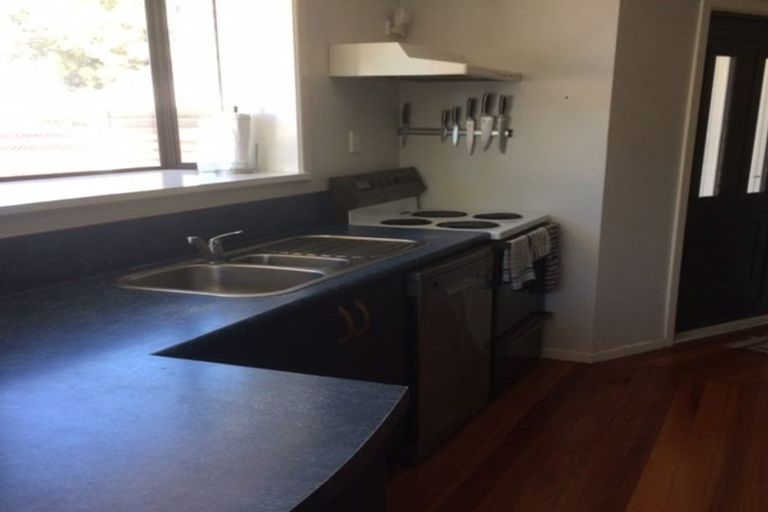 Photo of property in 7a Ruakaka Street, Hornby, Christchurch, 8042