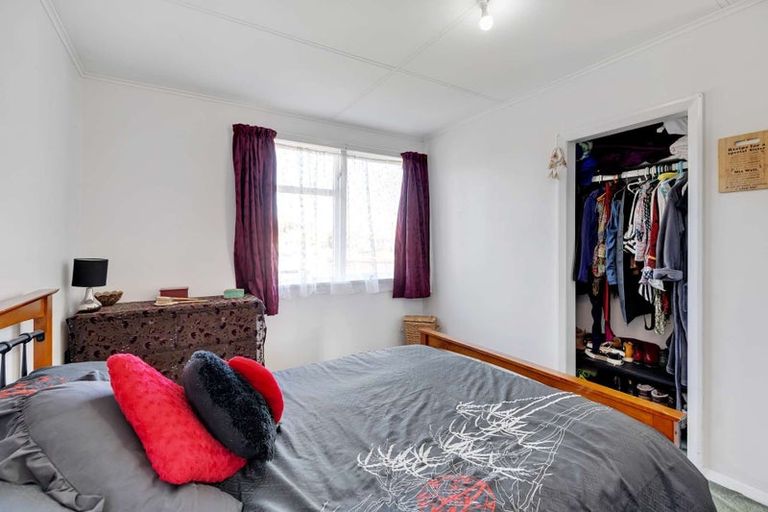 Photo of property in 6 Mahoe Place, Gonville, Whanganui, 4501