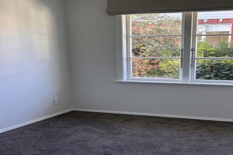 Photo of property in 5 Chilton Grove, Hutt Central, Lower Hutt, 5010