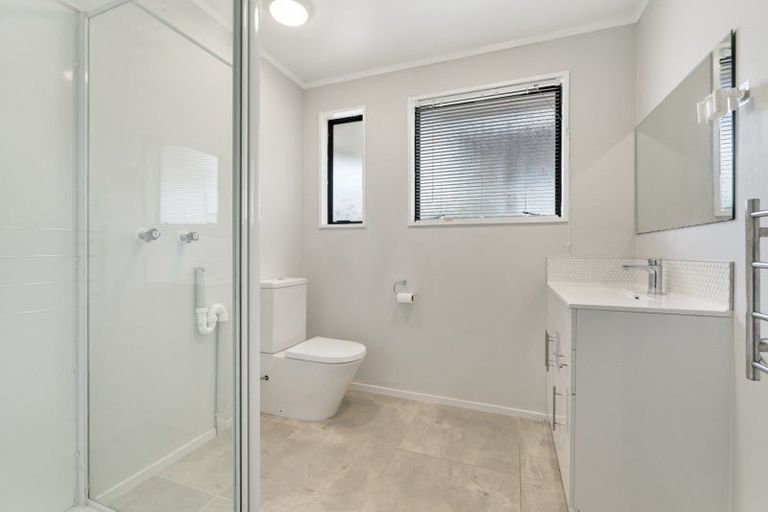 Photo of property in 15a Ruahine Street, Roslyn, Palmerston North, 4414