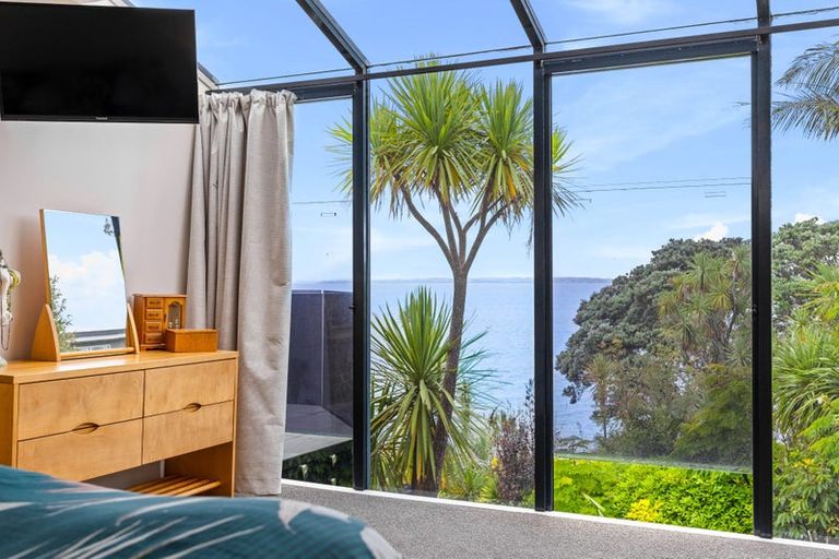 Photo of property in 75 Cliff Road, Torbay, Auckland, 0630