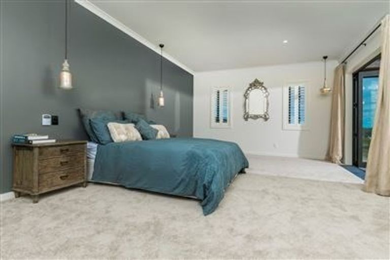 Photo of property in 20 Myra Evelyn Grove, Dairy Flat, Albany, 0792