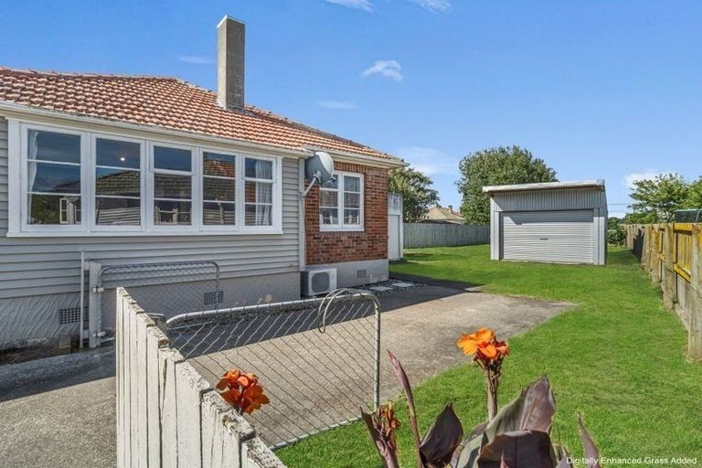 Photo of property in 11 Victory Place, Aramoho, Whanganui, 4500