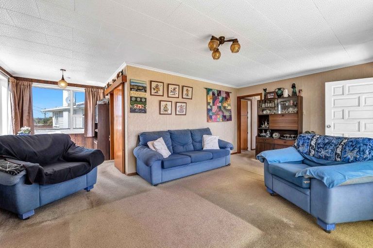 Photo of property in 18 Belair Avenue, Blagdon, New Plymouth, 4310