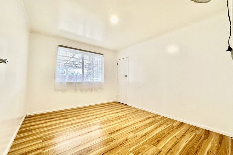 Photo of property in 57 Hyperion Drive, Randwick Park, Auckland, 2105