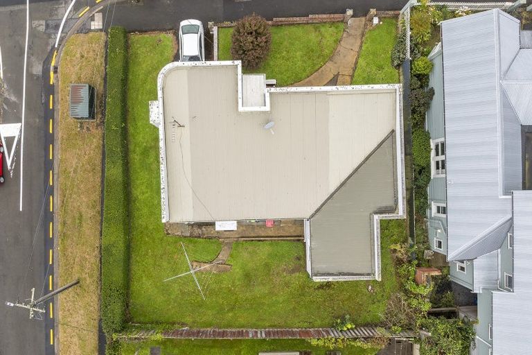 Photo of property in 140 Dundas Street, North Dunedin, Dunedin, 9016