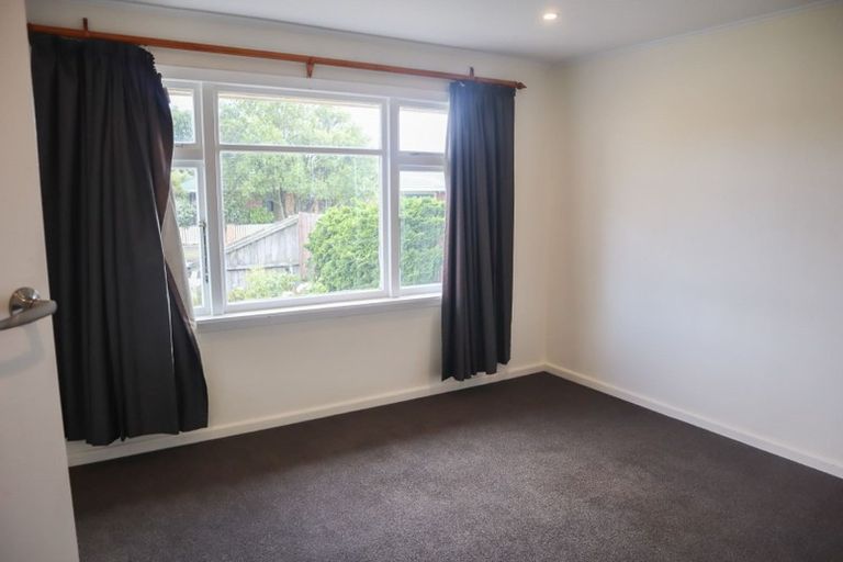 Photo of property in 2 Owens Terrace, Upper Riccarton, Christchurch, 8041