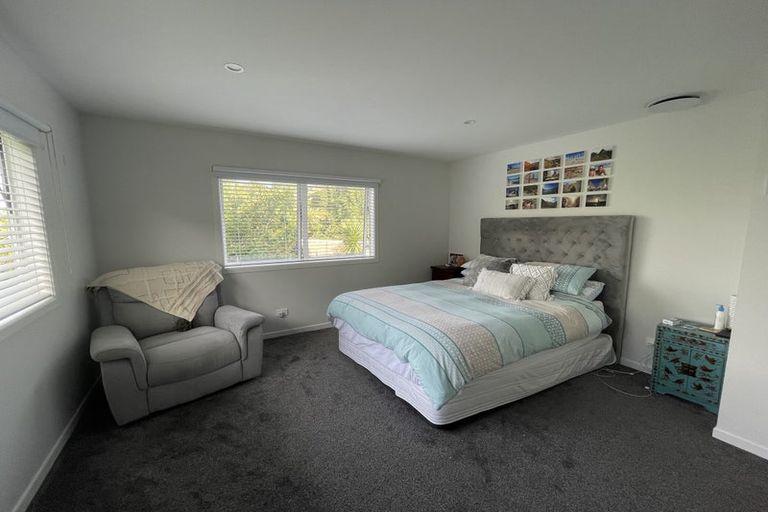 Photo of property in 11a River Road, Te Atatu Peninsula, Auckland, 0610