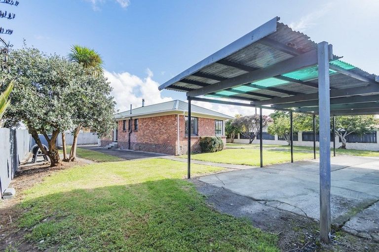 Photo of property in 1/78 Porchester Road, Papakura, 2110