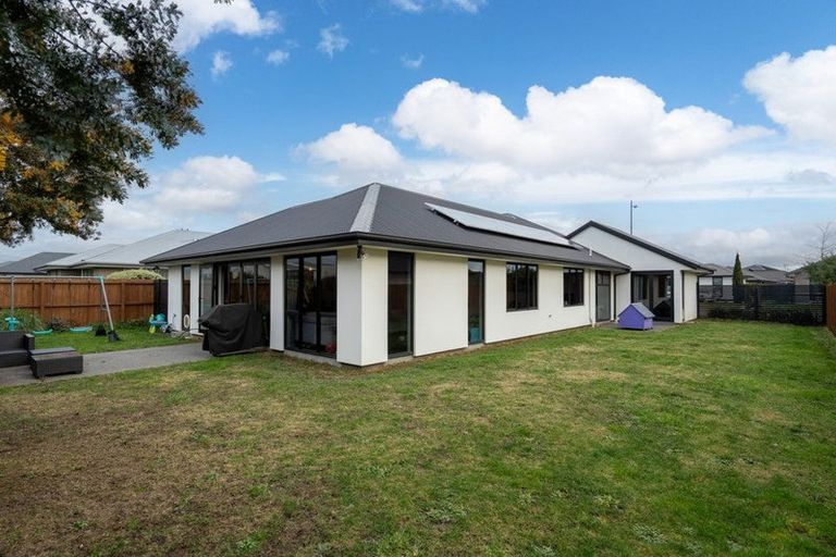 Photo of property in 5 Echelon Drive, Wigram, Christchurch, 8042