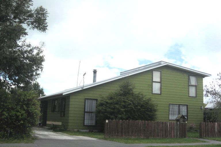 Photo of property in 25 Burnett Street, Oxford, 7430