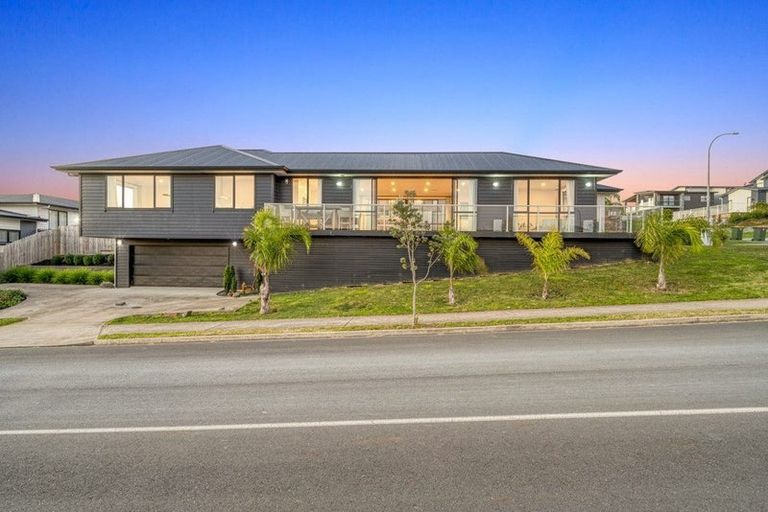 Photo of property in 150 Ninth View Avenue, Beachlands, Auckland, 2018
