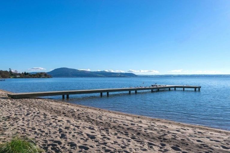Photo of property in 17 Holden Avenue, Holdens Bay, Rotorua, 3010