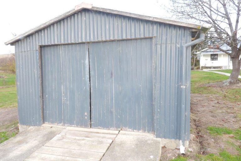 Photo of property in 7 Tarbetness Street, Herbert, Oamaru, 9495