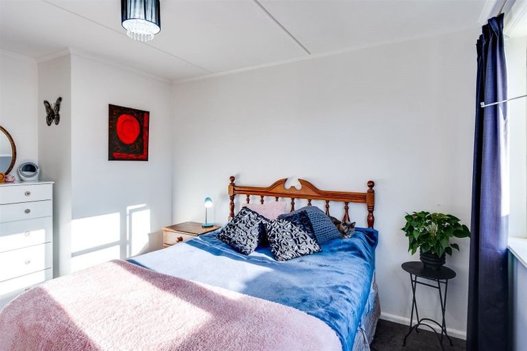 Photo of property in 3 Chester Street, Taradale, Napier, 4112