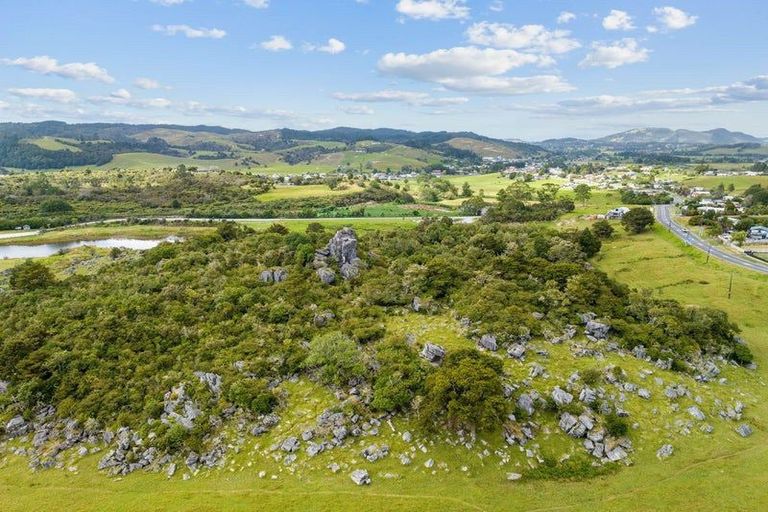 Photo of property in 18 Waro Drive, Hikurangi, 0114