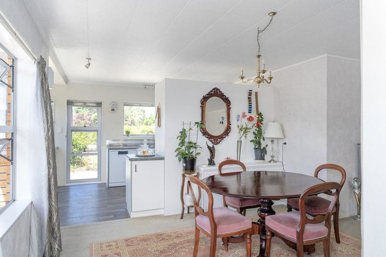 Photo of property in 38 Whitby Avenue, Whitianga, 3510