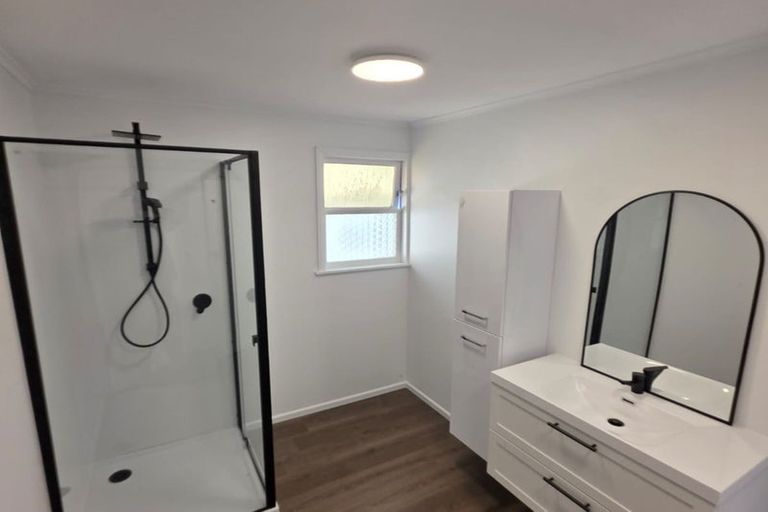 Photo of property in 15 Parenga Street, Wainuiomata, Lower Hutt, 5014