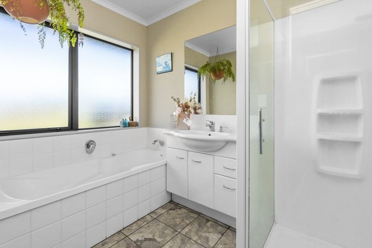 Photo of property in 11 Settler Lane, Ohaupo, 3803