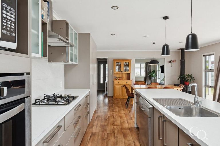 Photo of property in 31 Butterworth Crescent, Papamoa Beach, Papamoa, 3118