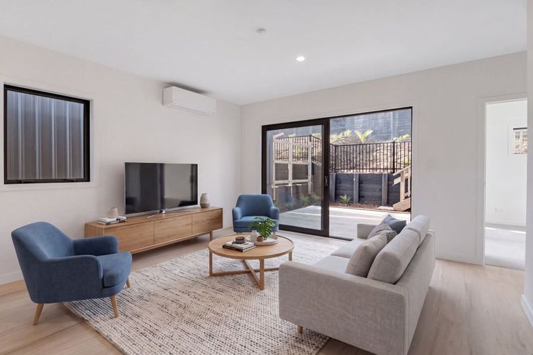 Photo of property in 5 Kopu Road, Orewa, 0931