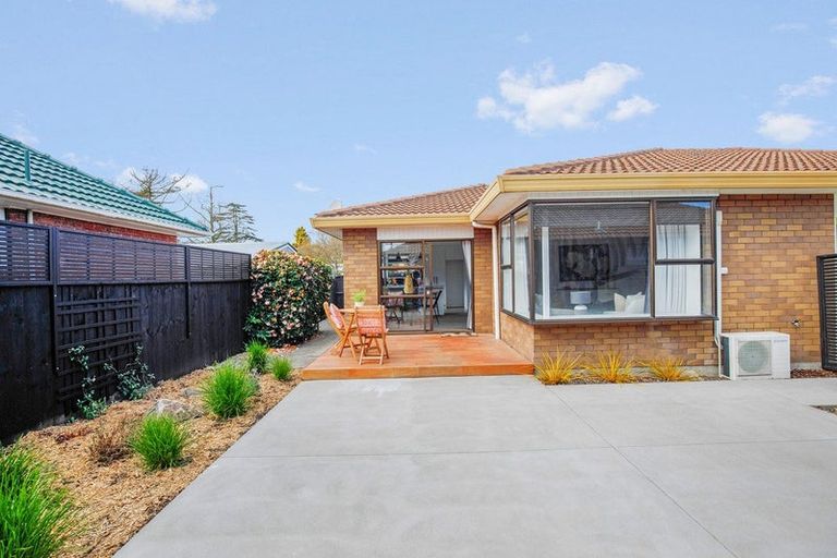 Photo of property in 2/358 Greers Road, Bishopdale, Christchurch, 8053