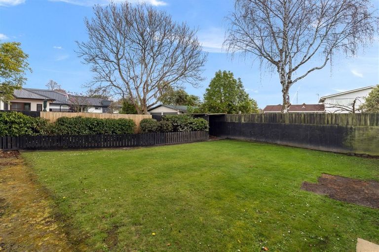Photo of property in 85 Perry Street, Papanui, Christchurch, 8053