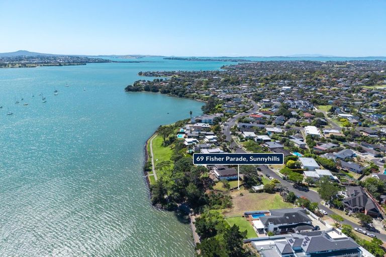 Photo of property in 69 Fisher Parade, Sunnyhills, Auckland, 2010