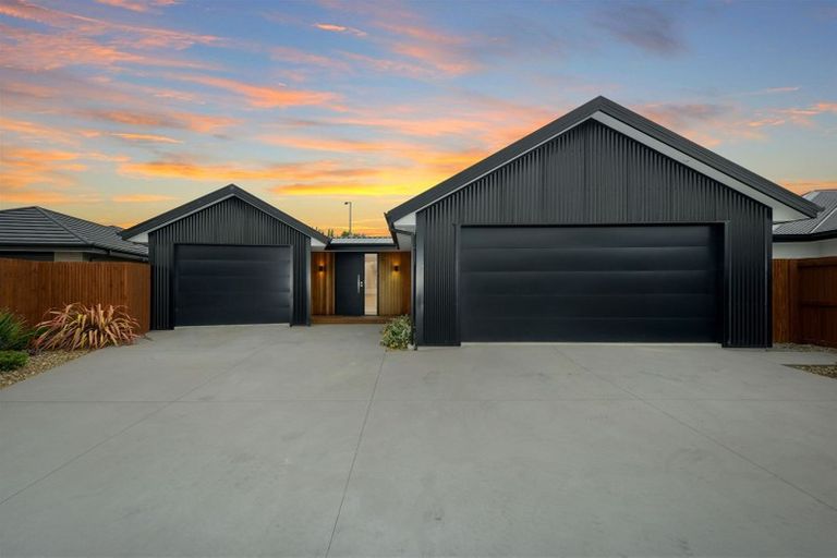 Photo of property in 10 Whincops Road, Halswell, Christchurch, 8025