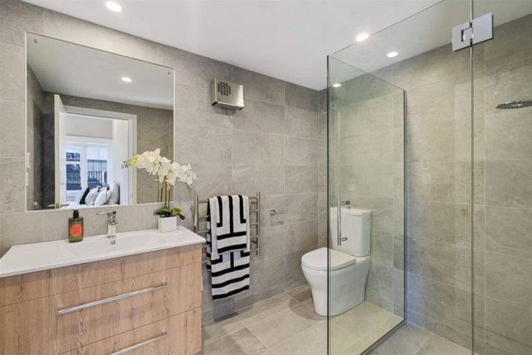 Photo of property in 8 Mays Road, St Albans, Christchurch, 8052