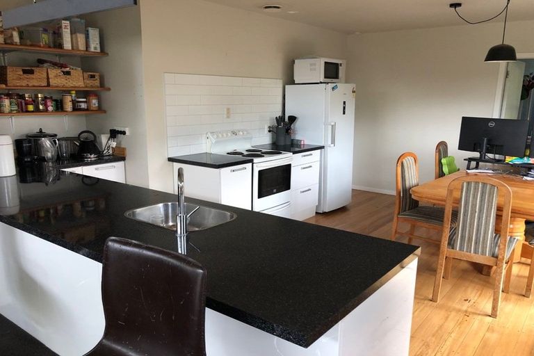 Photo of property in 23 Paulette Place, Queenwood, Hamilton, 3210