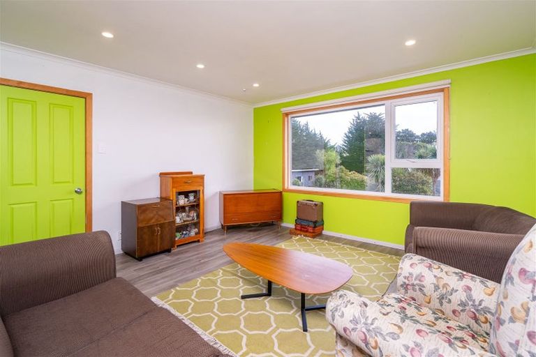 Photo of property in 22 Owen Street, Green Island, Dunedin, 9018