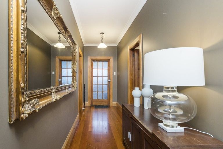 Photo of property in 442 Tremaine Avenue, Takaro, Palmerston North, 4410